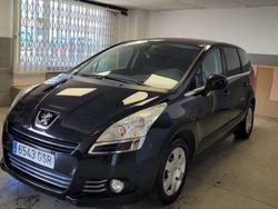 Negro Usado 2009 Peugeot 5008 Premium Monovolumen | 7300 € (Precio justo)