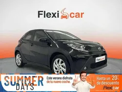 Negro Usado 2023 Toyota Aygo Play Utilitario | 14.990 € (Precio justo)