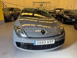 Gris / plata Usado 2014 Renault Laguna Coupé Coupe | 7500 € (Super precio)