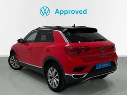 Rojo Usado 2021 VW T-Roc Advance SUV | 18.940 € (Precio justo)