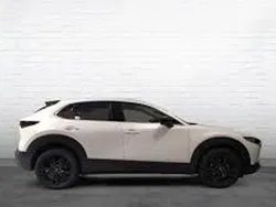 Usado 2024 Mazda CX-30 Nagisa SUV | 29.500 € (Un poco caro)