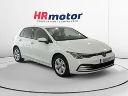 Blanco Usado 2021 VW Golf VIII Life Berlina | 19.480 € (Precio justo)