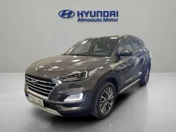 Gris / plata Usado 2019 Hyundai Tucson SUV | 19.900 € (Un poco caro)
