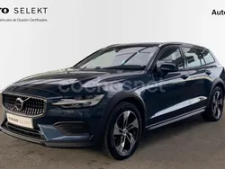 Azul Usado 2022 Volvo V60 CC Core Familiar | 36.900 €