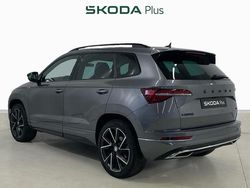 Gris Usado 2023 Skoda Karoq SportLine SUV | 28.500 € (Precio justo)
