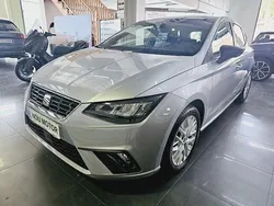 Gris Usado 2024 Seat Ibiza FR Berlina | 18.900 € (Precio justo)