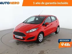 Rojo Usado 2013 Ford Fiesta Trend Utilitario | 8299 € (Precio justo)