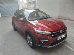 Rojo Usado 2022 Dacia Sandero Comfort Utilitario | 12.900 € (Precio justo)