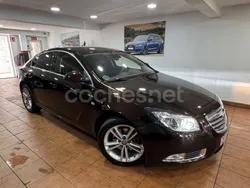 Marrón Usado 2012 Opel Insignia Sportive Berlina | 6990 € (Buen precio)