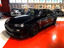 Negro Usado 1999 Nissan Skyline GT Coupe | 220.000 €