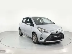 Gris Usado 2020 Toyota Yaris Business Edition Berlina | 12.700 € (Precio justo)