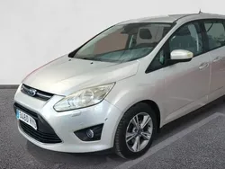 Usado 2014 Ford C-MAX Titanium Monovolumen | 8520 € (Buen precio)