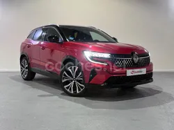 Rojo Usado 2023 Renault Austral Iconic SUV | 32.490 € (Un poco caro)