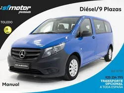 Azul Usado 2015 Mercedes Vito Monovolumen | 24.900 € (Un poco caro)