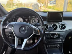 Mercedes CLA200