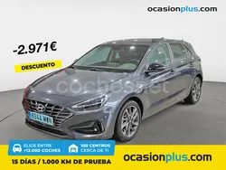 Gris Usado 2021 Hyundai i30 Berlina | 18.990 € (Precio justo)