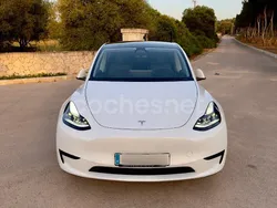 Eléctrico Usado 2023 Tesla Model Y RWD SUV | 35.500 € (Un poco caro)