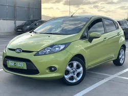 Verde Usado 2011 Ford Fiesta Trend Utilitario | 7499 € (Precio justo)