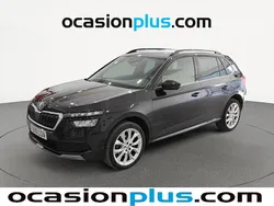 Negro Usado 2021 Skoda Kamiq Sport SUV | 22.546 € (Un poco caro)