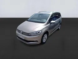 Beige Usado 2019 VW Touran Advance Monovolumen | 19.800 € (Precio justo)