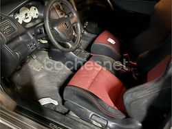 Gris / plata Usado 2004 Honda Civic LS Berlina | 2990 € (Un poco caro)