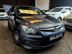 Gris / plata Usado 2011 Hyundai i30 Comfort Berlina | 5990 € (Precio justo)