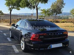 Azul Usado 2017 Volvo S90 Momentum Berlina | 21.990 € (Precio justo)