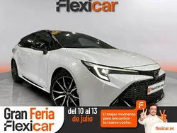 Blanco Usado 2023 Toyota Corolla Sport Familiar | 29.990 € (Caro)