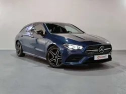 Azul Usado 2022 Mercedes CLA200 Shooting Brake Familiar | 31.890 € (Buen precio)