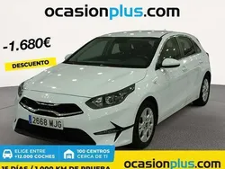 Blanco Usado 2023 Kia Ceed Utilitario | 16.810 € (Buen precio)