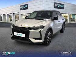 Gris claro Usado 2024 DS Automobiles DS3 Performance SUV | 24.900 €