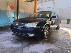 Azul Usado 2004 Ford Mondeo Trend Berlina | 2550 € (Precio justo)