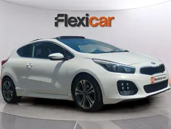 Blanco Usado 2016 Kia Ceed GT Berlina | 11.590 € (Precio justo)