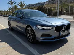 Azul Usado 2017 Volvo S90 Momentum Berlina | 19.790 €