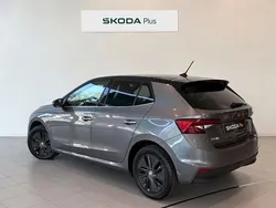 Gris Usado 2024 Skoda Fabia | 19.990 € (Precio justo)