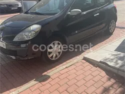 Negro Usado 2007 Renault Clio II Dynamique Berlina | 3750 € (Precio justo)