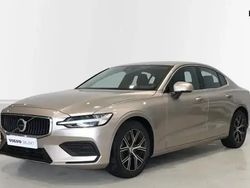 Beige Usado 2024 Volvo S60 Core Berlina | 34.990 €