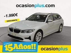 Gris Usado 2021 BMW 318 Familiar | 21.890 € (Precio justo)