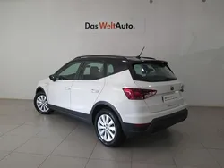 Blanco Usado 2024 Seat Arona Style SUV | 21.600 € (Un poco caro)