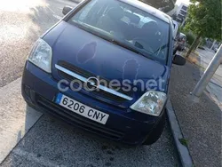 Azul Usado 2003 Opel Meriva Essentia Monovolumen | 1700 € (Buen precio)
