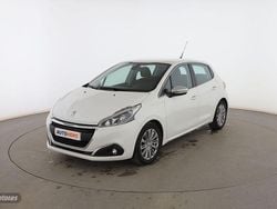 Blanco Usado 2018 Peugeot 208 Allure Utilitario | 8199 € (Precio justo)
