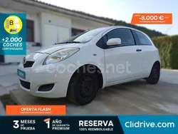 Blanco Usado 2011 Toyota Yaris Live Berlina | 4290 € (Buen precio)