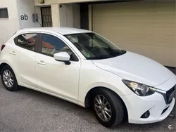 Blanco Usado 2015 Mazda 2 Style Berlina | 9900 € (Precio justo)