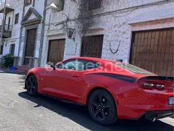 Rojo Usado 2015 Chevrolet Camaro Coupe | 38.000 €