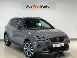Gris Usado 2024 Seat Arona FR SUV | 20.490 € (Precio justo)