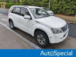 Blanco Usado 2009 Suzuki Grand Vitara SUV | 4990 € (Precio justo)