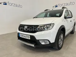 Blanco Usado 2019 Dacia Sandero Comfort Utilitario | 14.490 € (Caro)