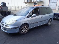 Gris / plata Usado 2005 Peugeot 807 Monovolumen | 3200 € (Precio justo)