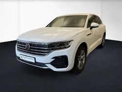 Blanco Usado 2022 VW Touareg R-line SUV | 59.300 € (Precio justo)