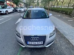 Gris / plata Usado 2010 Audi A3 Sportback Attraction Berlina | 10.590 € (Precio justo)